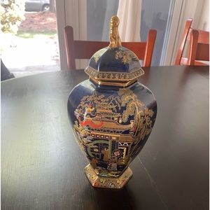 Carlton Ware Mikado Pattern Vase with Lid